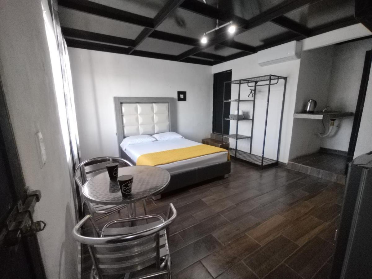 Black And White #3 En San Nicolas De Los Garza Aparthotel Μοντερέι Εξωτερικό φωτογραφία